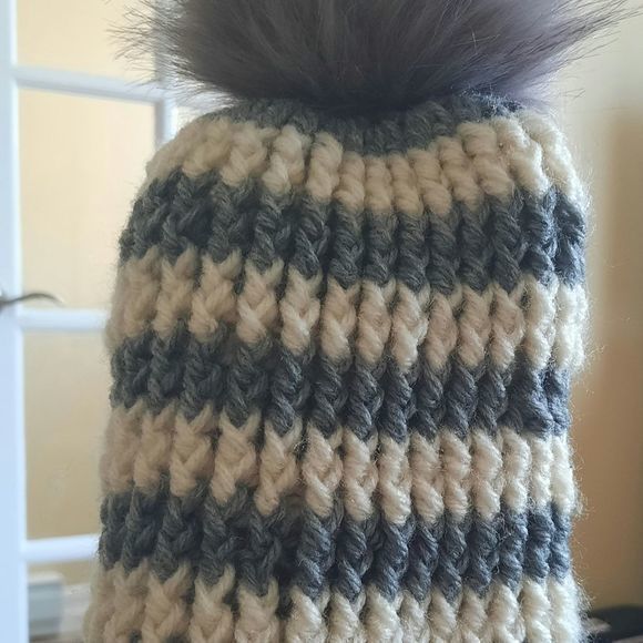 NEW‎ Handmade crocheted beanie - Picture 2 of 3